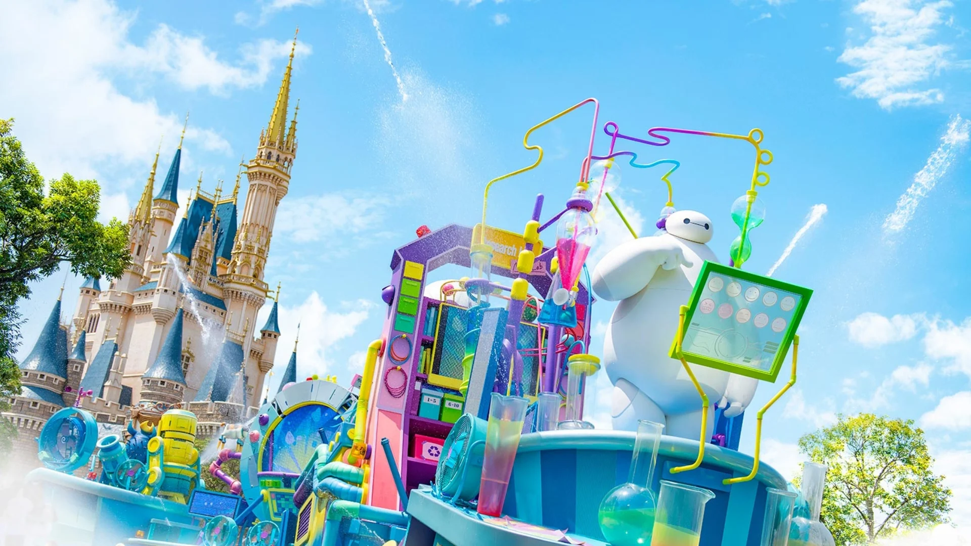 Blog_Exciting-Activities-at-Tokyo-Disneyland-for-Families_Tokyo-Disney-Parade